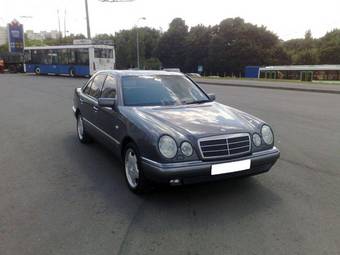 1997 Mercedes-Benz E-Class Pictures