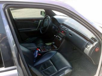1997 Mercedes-Benz E-Class Photos