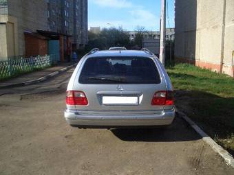 1997 Mercedes-Benz E-Class Pictures