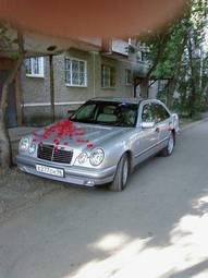 1997 Mercedes-Benz E-Class Pictures