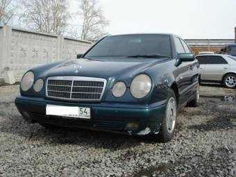 1997 Mercedes-Benz E-Class Photos