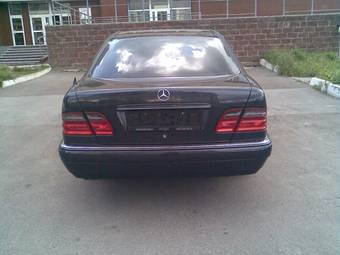 1997 Mercedes-Benz E-Class Pictures