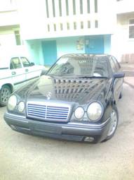 1997 Mercedes-Benz E-Class Photos