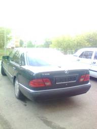 1997 Mercedes-Benz E-Class Pictures