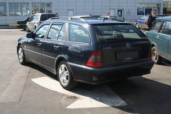 1997 Mercedes-Benz E-Class Photos