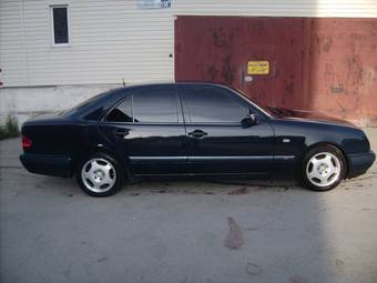 1997 Mercedes-Benz E-Class