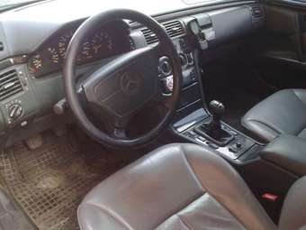1998 Mercedes-Benz E-Class Pics