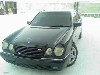 1998 Mercedes-Benz E-Class Images