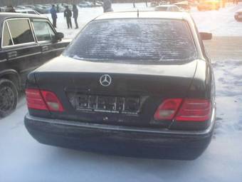 1998 Mercedes-Benz E-Class Images