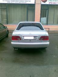 1998 Mercedes-Benz E-Class Pictures