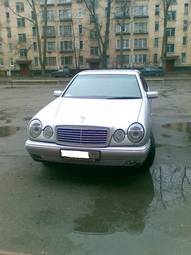 1998 Mercedes-Benz E-Class Photos