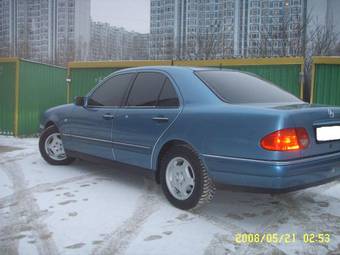 1998 Mercedes-Benz E-Class Photos