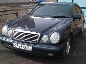 1998 Mercedes-Benz E-Class Pictures