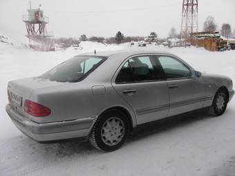 1998 Mercedes-Benz E-Class Wallpapers
