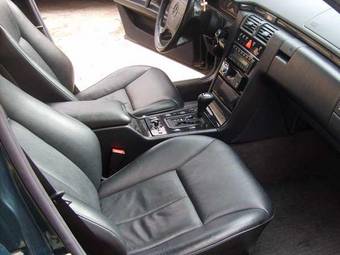 1998 Mercedes-Benz E-Class Pictures