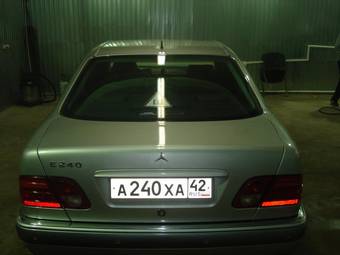 1998 Mercedes-Benz E-Class Photos