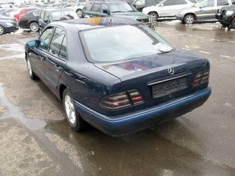 1998 Mercedes-Benz E-Class Wallpapers