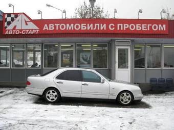 1998 Mercedes-Benz E-Class Photos