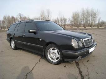 1998 Mercedes-Benz E-Class Photos