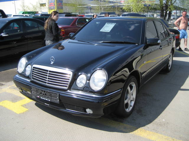 1998 Mercedes-Benz E-Class