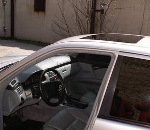 1998 Mercedes-Benz E-Class Pictures