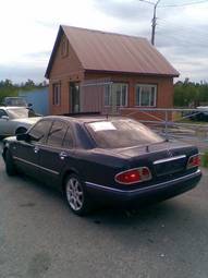 1998 Mercedes-Benz E-Class Photos
