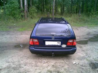 1998 Mercedes-Benz E-Class Wallpapers