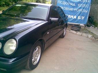 1998 Mercedes-Benz E-Class Wallpapers