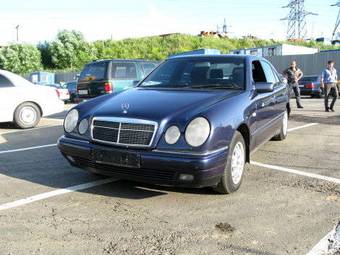 1998 Mercedes-Benz E-Class Pics