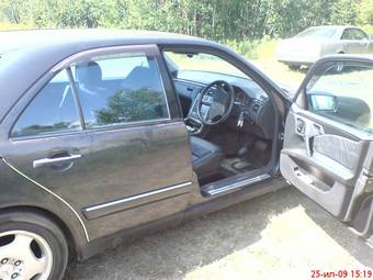 1998 Mercedes-Benz E-Class Pictures