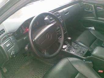 1998 Mercedes-Benz E-Class Photos
