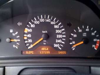 1999 Mercedes-Benz E-Class Pictures