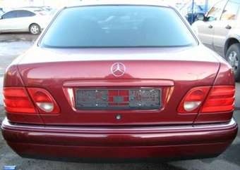1999 Mercedes-Benz E-Class Photos