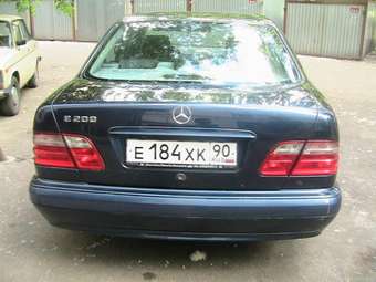 1999 Mercedes-Benz E-Class Pictures