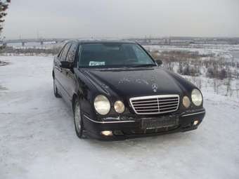 1999 Mercedes-Benz E-Class Images