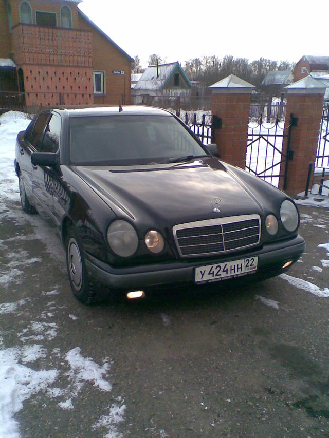 1999 Mercedes-Benz E-Class