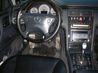 1999 Mercedes-Benz E-Class Photos