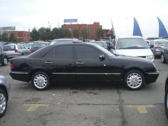 1999 Mercedes-Benz E-Class Wallpapers