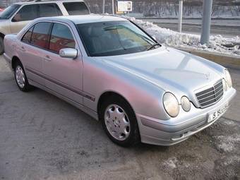 1999 Mercedes-Benz E-Class Pics