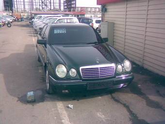 1999 Mercedes-Benz E-Class Photos