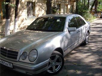 1999 Mercedes-Benz E-Class