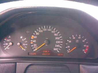1999 Mercedes-Benz E-Class Photos