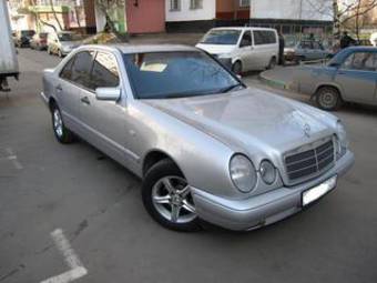 1999 Mercedes-Benz E-Class
