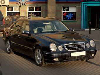1999 Mercedes-Benz E-Class Photos