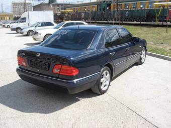 1999 Mercedes-Benz E-Class Wallpapers
