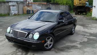 1999 Mercedes-Benz E-Class Images