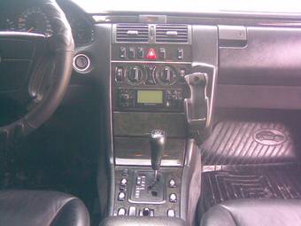 1999 Mercedes-Benz E-Class Photos