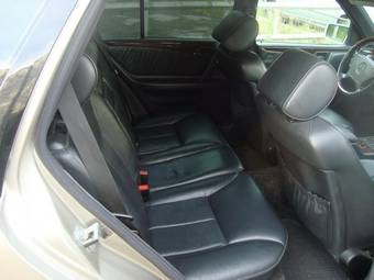 1999 Mercedes-Benz E-Class Pictures