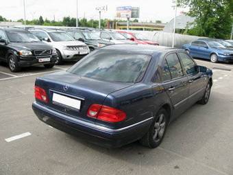 1999 Mercedes-Benz E-Class Photos