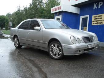 1999 Mercedes-Benz E-Class